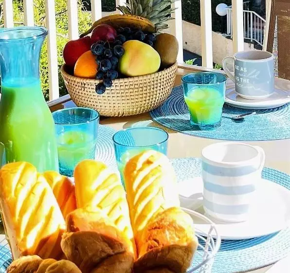 Très Bel Appartement Face Au Port Santa  Piscine