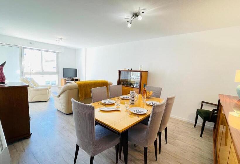 Très Bel Appartement Face Au Port Santa  Piscine