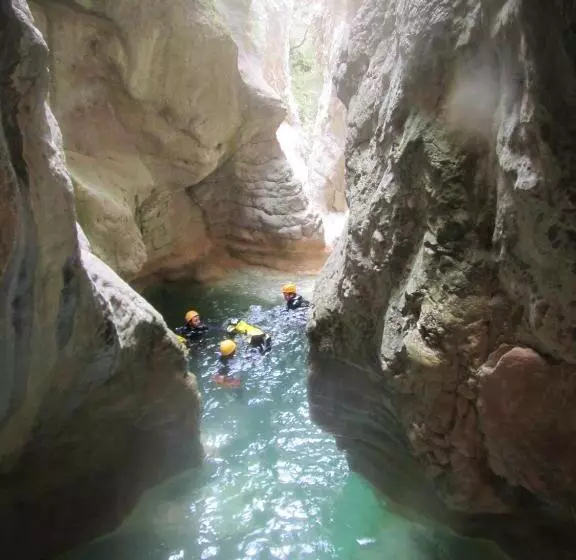 ユースホステル Rincón De Guara
