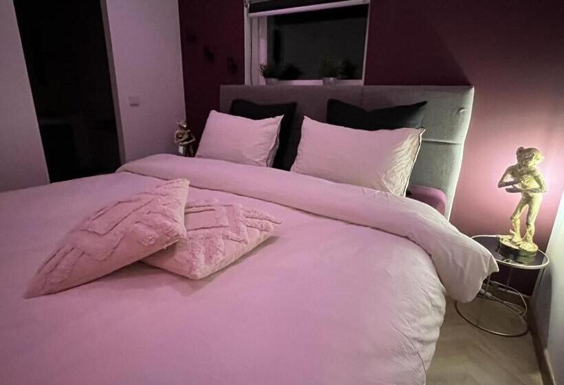 مبيت وإفطار La Suite De Charme Du Mas De La Fontaine De Jonquier Avec Spa Privatif