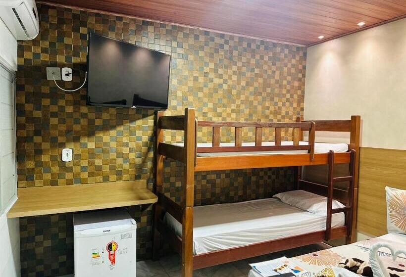 تختخواب و صبحانه Pousada Ilha Bela