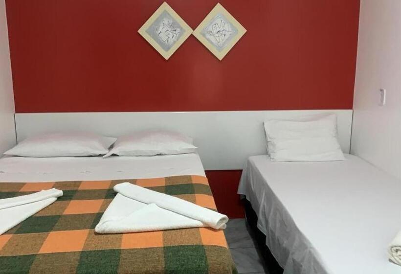 تختخواب و صبحانه Pousada Ilha Bela