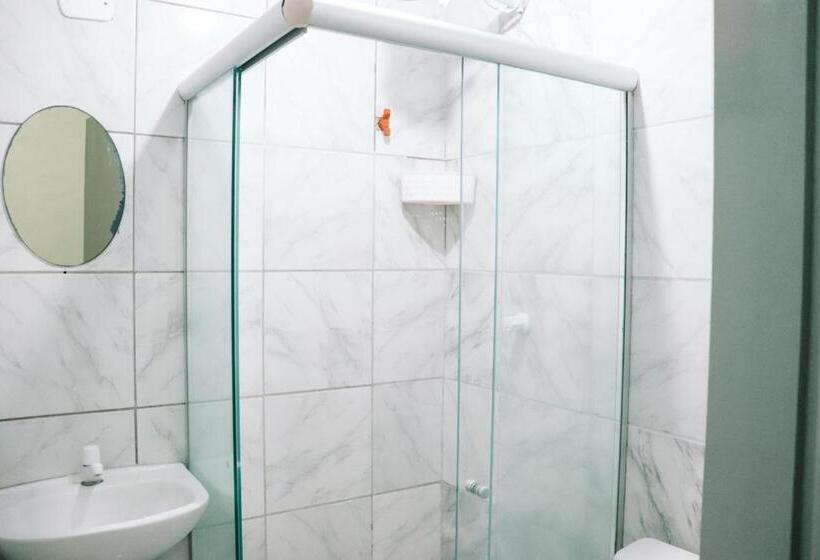 تختخواب و صبحانه Pousada Ilha Bela