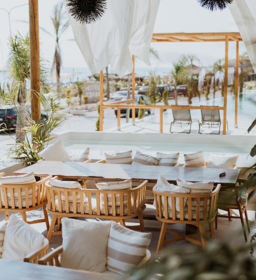 هتل Abonora Drymades