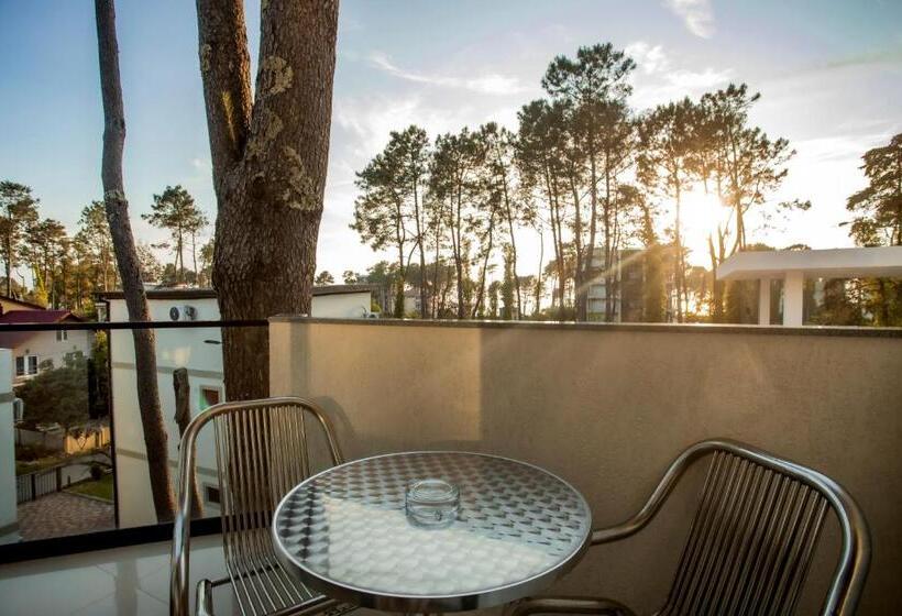 هتل Graphica Black Sea