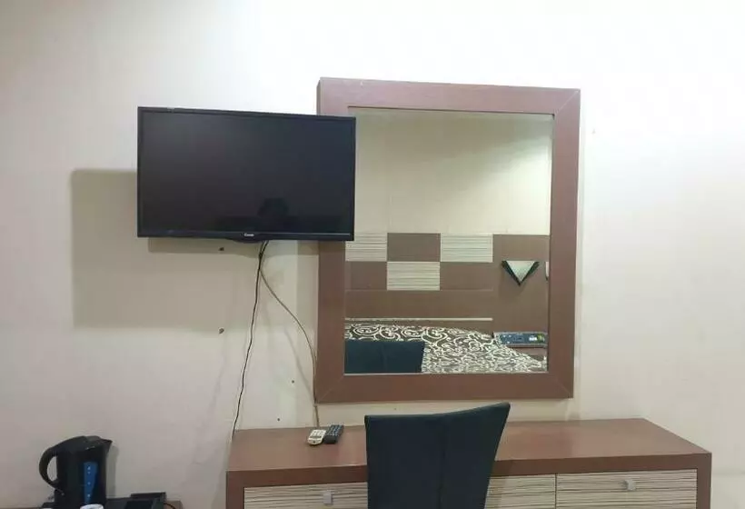 Hôtel Suroyo Redpartner