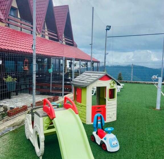 Pensiunea Craiul Muntilor Ranca