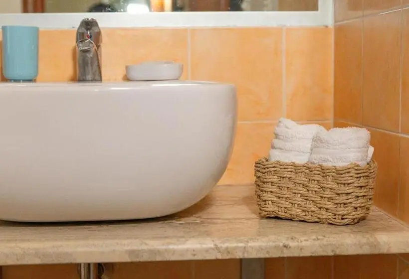 استراحتگاه Baia Di Tempsa