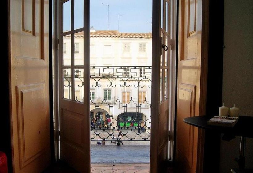 évora Sunset Hostel