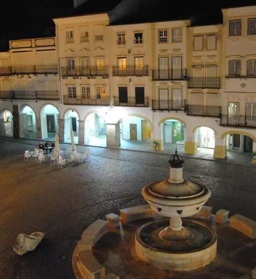 évora Sunset Hostel