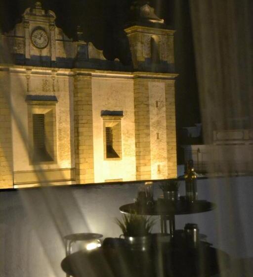 évora Sunset Hostel