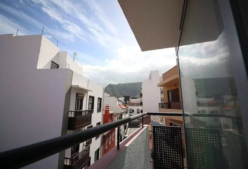 Hotelli Banana Garden La Palma