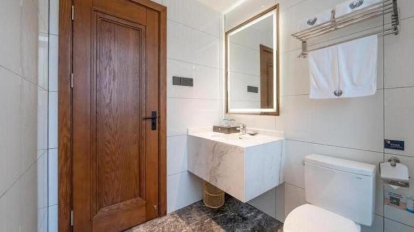 Отель Gme Taizhou Jingjiang City Bus Station