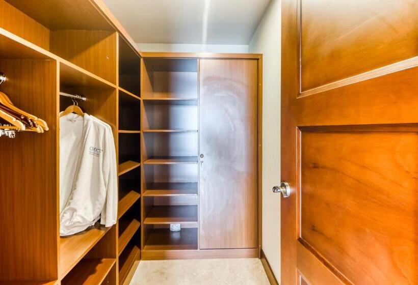 هتل Unit 1014 At Croc S