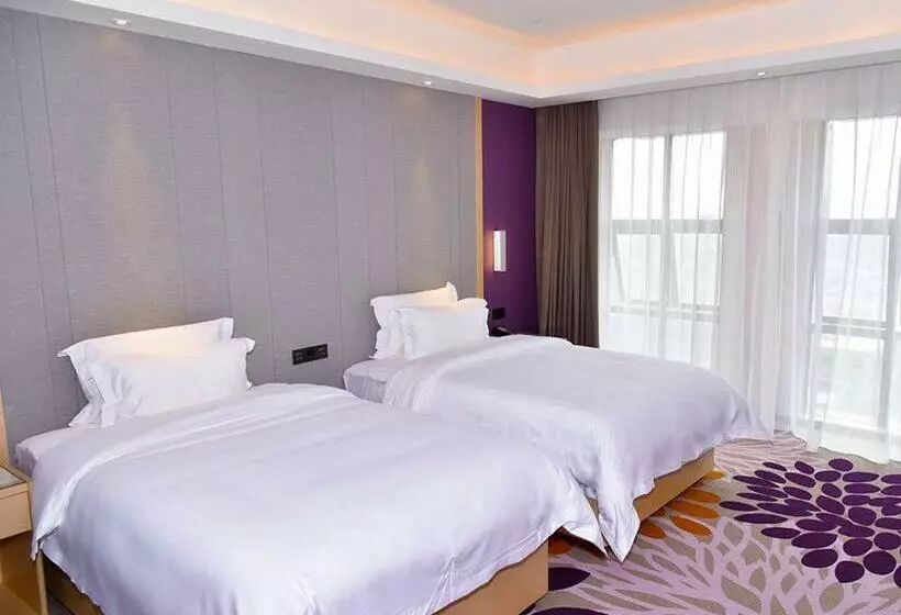 Lavande Hotel Fuzhou Wanda Plaza High Speed Railway Station