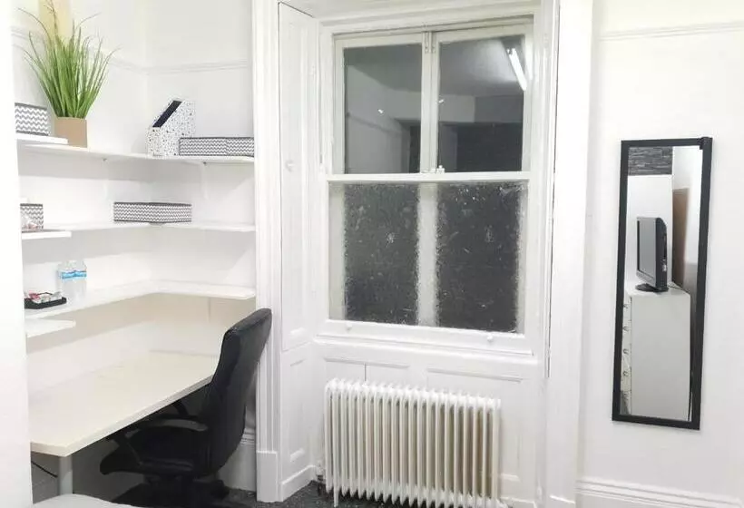 ペンション Topaz Town House No 36