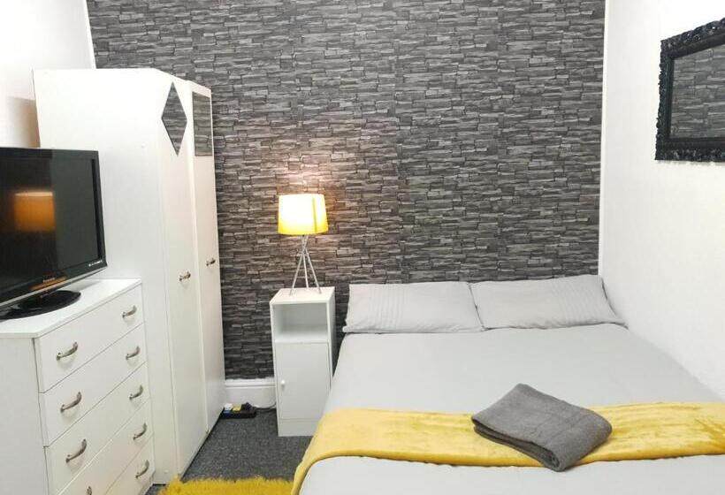 پانسیون Topaz Town House No 36