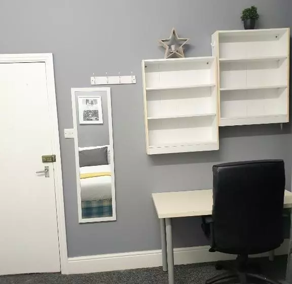 ペンション Topaz Town House No 36