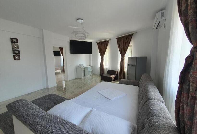 膳宿费 Vila Belanto