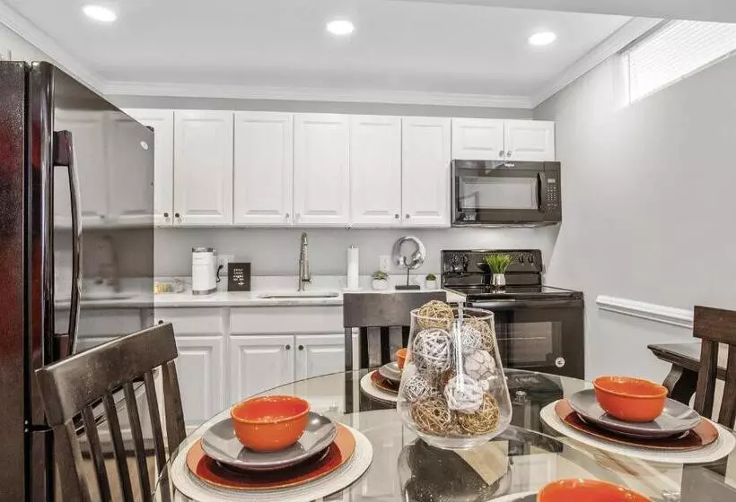 Valencia Royale Private 2br Luxe Suite Natl Harbor Dc Md Va