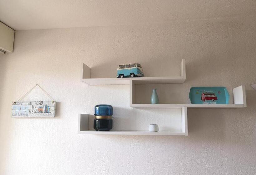 Ty Avel Studios 110 Et 111