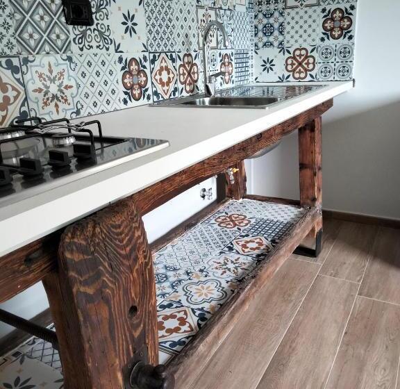 Due Camere E Una Bici