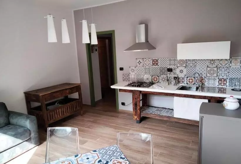 Due Camere E Una Bici