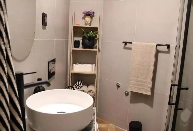 Garden Center Apartment