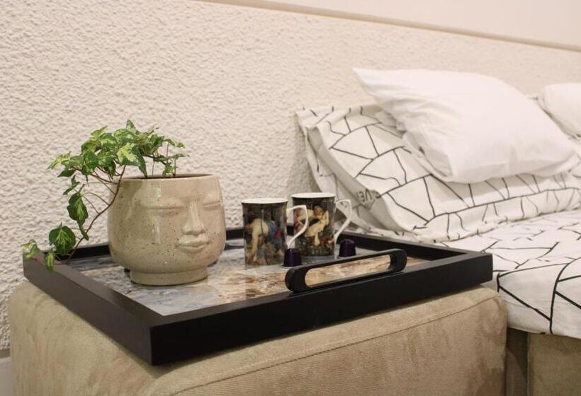 Garden Center Apartment