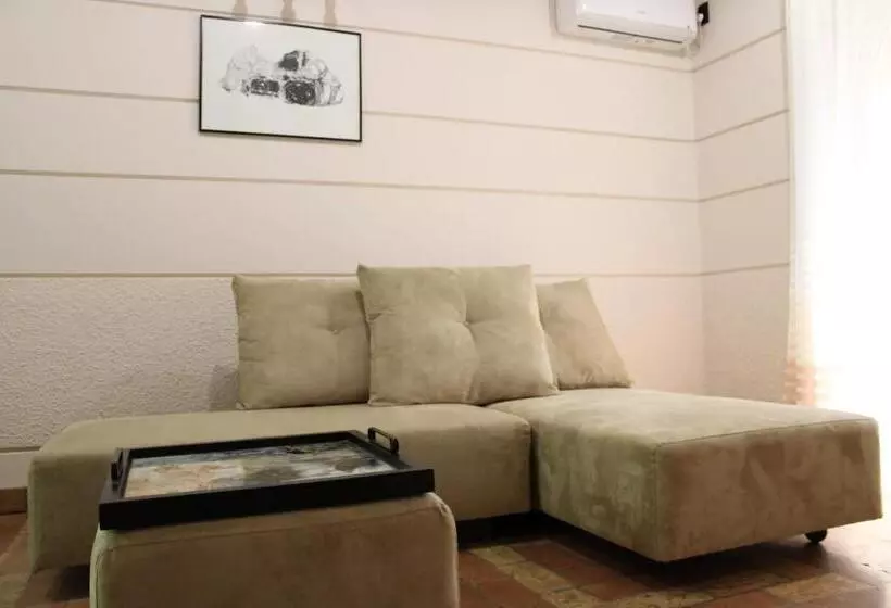 Garden Center Apartment