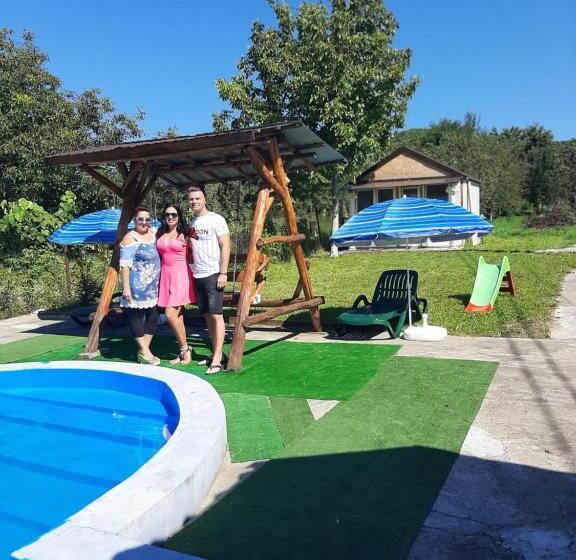 پانسیون Cazare La Española