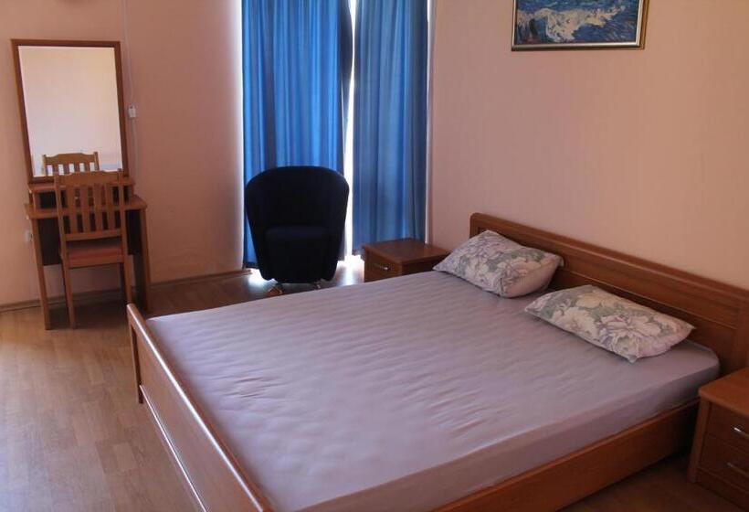 پانسیون Quattro Soli