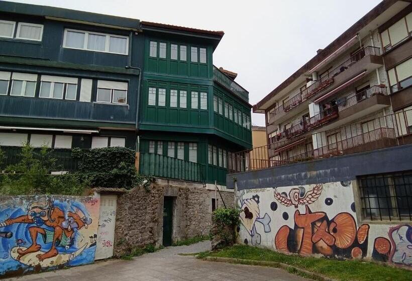 Plazuela Sta Catalina Ii En Mundaka Con Parking By Kabia Gestión