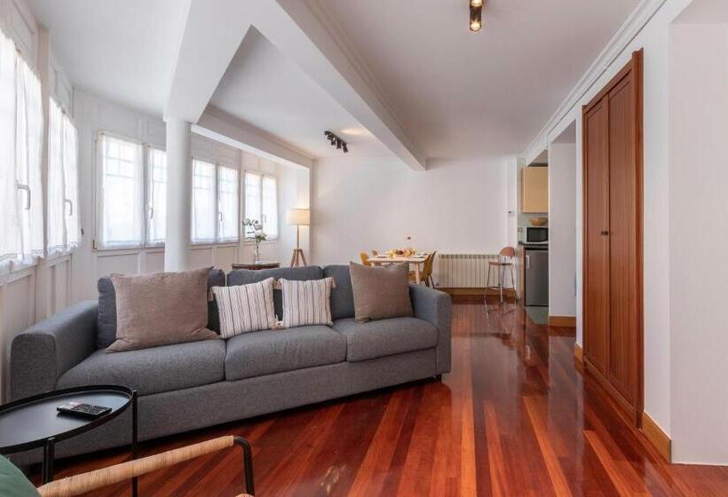 Plazuela Sta Catalina Ii En Mundaka Con Parking By Kabia Gestión