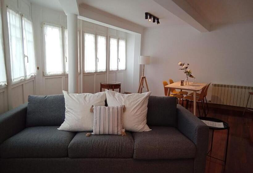 Plazuela Sta Catalina Ii En Mundaka Con Parking By Kabia Gestión