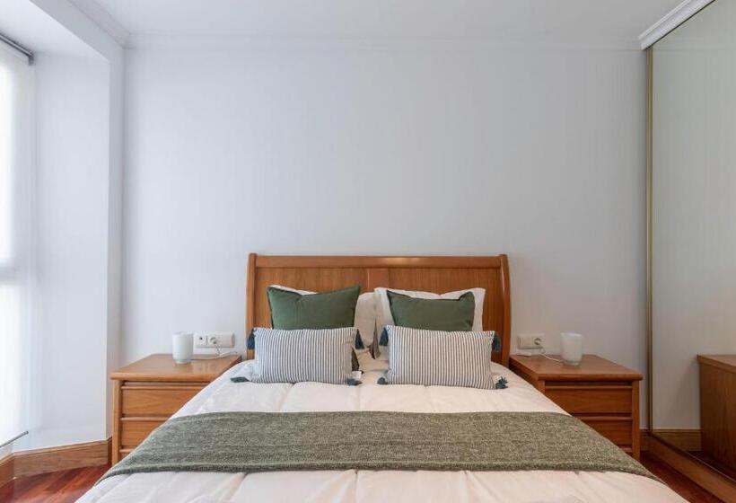 Plazuela Sta Catalina Ii En Mundaka Con Parking By Kabia Gestión