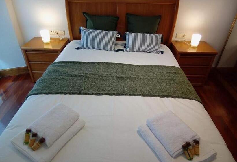 Plazuela Sta Catalina Ii En Mundaka Con Parking By Kabia Gestión