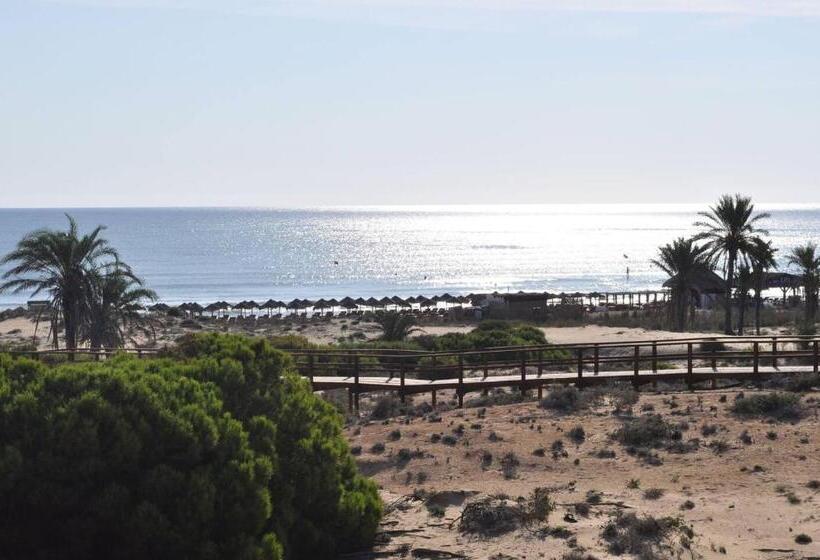 Stunning Sea Views At Just 270 M From The Beach