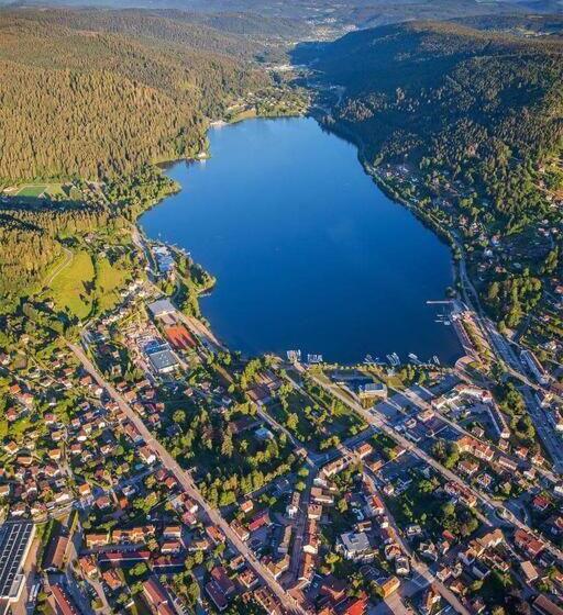 Au Chalet Des Oiseaux Migrateurs