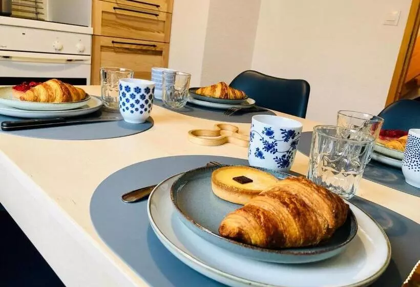 Au Chalet Des Oiseaux Migrateurs