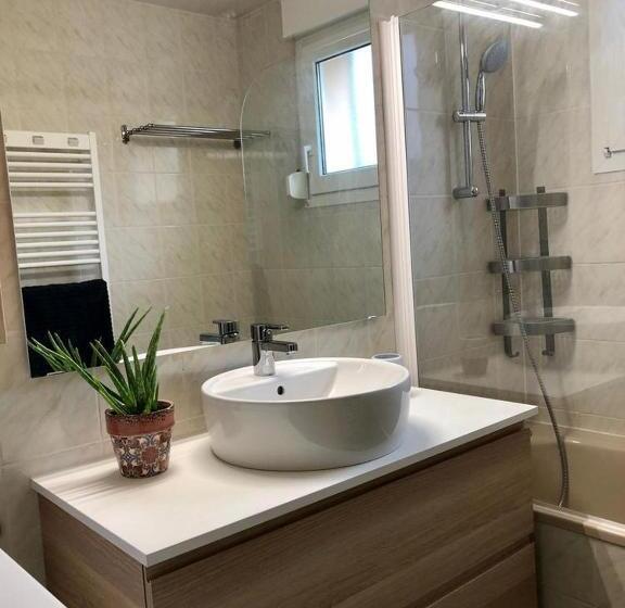 Au Chalet Des Oiseaux Migrateurs