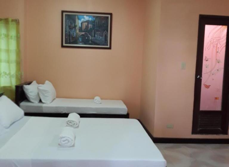 Aamiaismajoitus (B&B) Abf Seaside Tourist Inn