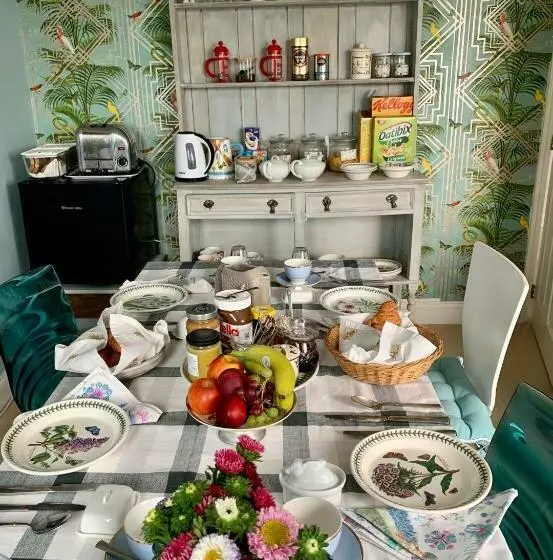 Faversham Creekside Bed And Breakfast