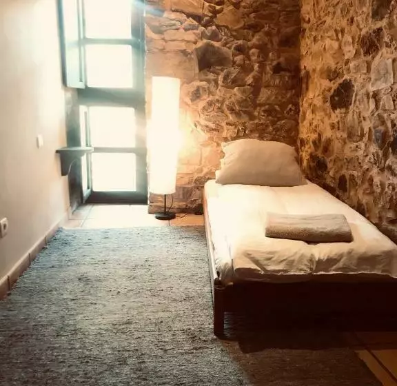 ベッドアンドブレックファースト The Stone Boat Guesthouse For Pilgrims