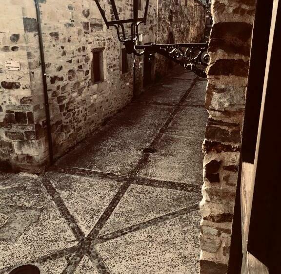 مبيت وإفطار The Stone Boat Guesthouse For Pilgrims