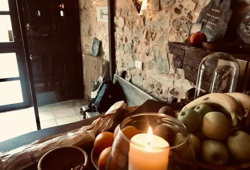 ベッドアンドブレックファースト The Stone Boat Guesthouse For Pilgrims