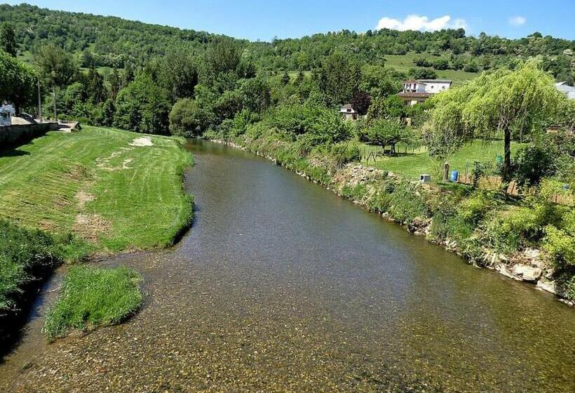 Chaleureuse Maison Avec Jacuzzi