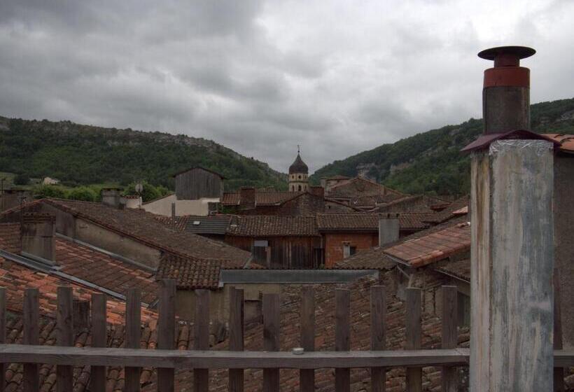 Chaleureuse Maison Avec Jacuzzi