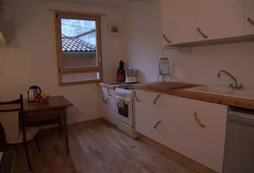 Chaleureuse Maison Avec Jacuzzi