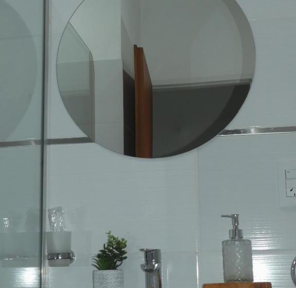 Departamentos Fleming, Luminosos P Hasta 4 Personas